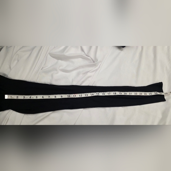 Athleta Rainier Tight XS Black Reflective Running Leggings Zip Pocket - Picture 9 of 10